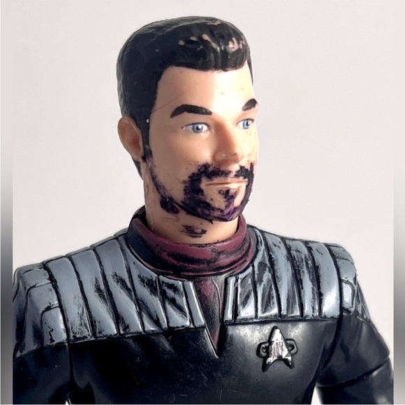 Vintage Captain Jean Luc Picard & William Riker First Contact 1996 Action Figure - Picture 6 of 7